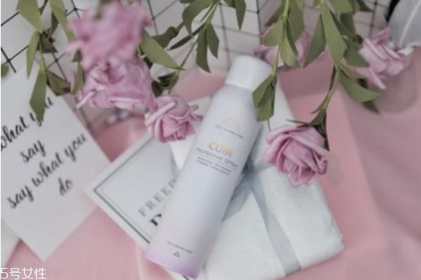 抖音化妝噴脖子是什么 一噴脖子就白的噴霧 抖音化妝噴脖子是什么 一噴脖子就白的噴霧