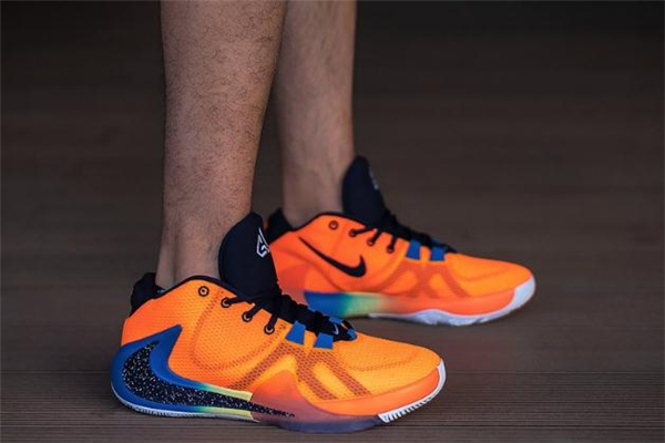 耐克freak 1實(shí)戰(zhàn)測評 字母哥一代實(shí)戰(zhàn)測評報(bào)告