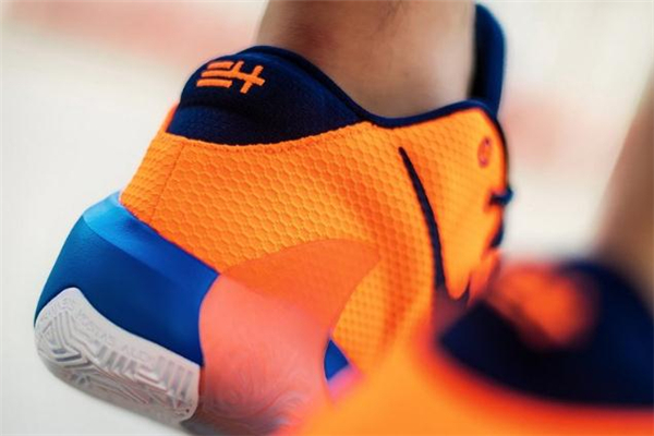 耐克freak 1實(shí)戰(zhàn)測評 字母哥一代實(shí)戰(zhàn)測評報(bào)告