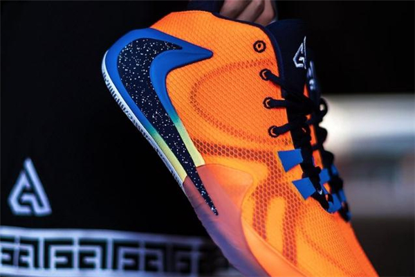 耐克freak 1實(shí)戰(zhàn)測評 字母哥一代實(shí)戰(zhàn)測評報(bào)告