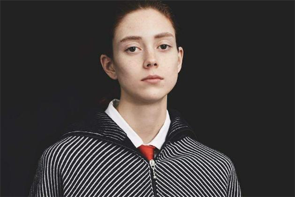 雙下巴吸脂頭套帶多久 雙下巴吸脂頭套怎么帶 雙下巴吸脂頭套帶多久 雙下巴吸脂頭套怎么帶