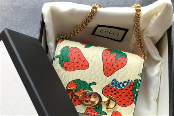 gucci草莓包多少錢 gucci草莓包專柜價(jià)格 gucci草莓包多少錢 gucci草莓包專柜價(jià)格