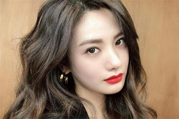 鞍鼻整形用什么材料 鞍鼻整形用哪種假體好 鞍鼻整形用什么材料 鞍鼻整形用哪種假體好