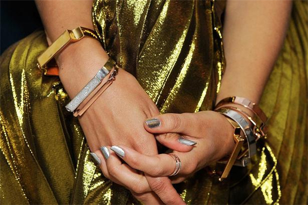 莫妮卡手鏈多少錢 莫妮卡手鏈為什么那么貴 莫妮卡手鏈多少錢 莫妮卡手鏈為什么那么貴