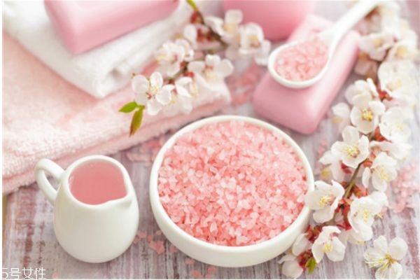 浴鹽哪個牌子好 推薦幾款好用的浴鹽 浴鹽哪個牌子好 推薦幾款好用的浴鹽