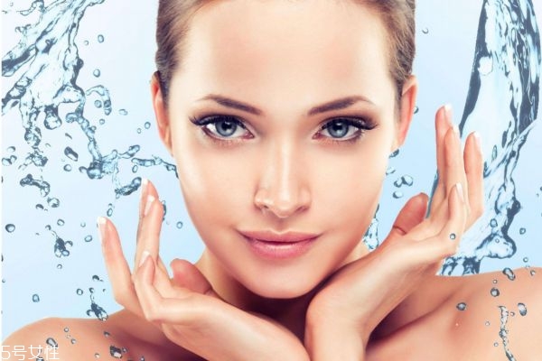 油皮變干皮是好事么 油皮變干皮是什么原因 油皮變干皮是好事么 油皮變干皮是什么原因