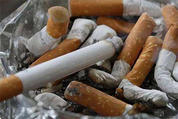 過度吸煙會導(dǎo)致失明嗎 過度吸煙或致失明是真的嗎 過度吸煙會導(dǎo)致失明嗎 過度吸煙或致失明是真的嗎