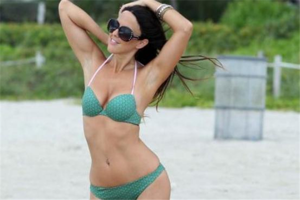 副乳切除是全麻還是局麻 副乳切除是大手術(shù)嗎 副乳切除是全麻還是局麻 副乳切除是大手術(shù)嗎