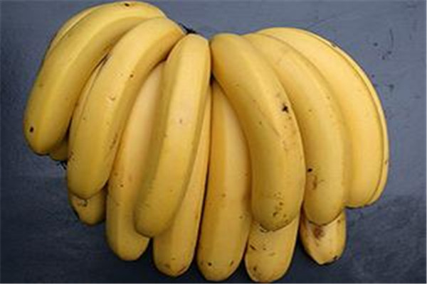 香蕉能放冰箱保存嗎 香蕉應(yīng)該怎么保存 香蕉能放冰箱保存嗎 香蕉應(yīng)該怎么保存