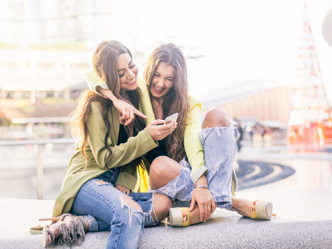 女生對(duì)男生有好感的表現(xiàn) 真有意思的信號(hào) 女生對(duì)男生有好感的表現(xiàn) 真有意思的信號(hào)