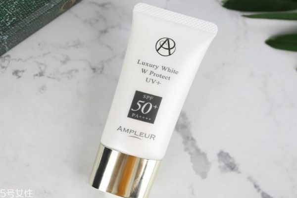 含二苯酮的防曬霜對身體有害嗎 過量使用有危害 含二苯酮的防曬霜對身體有害嗎 過量使用有危害