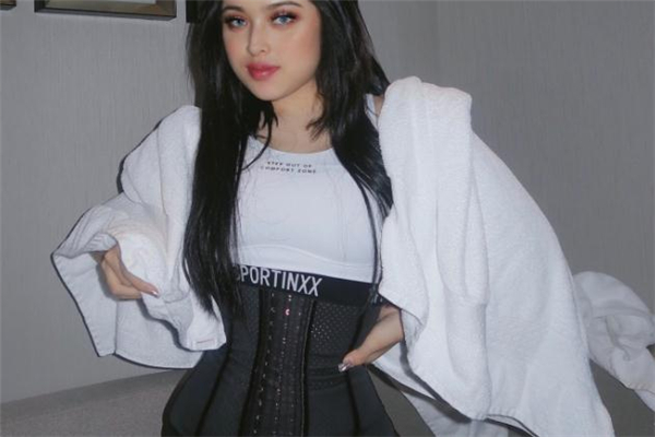 束腰會(huì)讓脂肪轉(zhuǎn)移嗎 穿束腰帶脂肪會(huì)轉(zhuǎn)移嗎