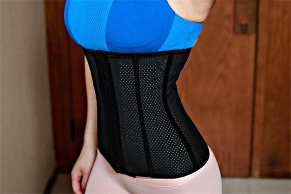 束腰帶會不會壓到子宮 束腰帶對子宮有影響嗎 束腰帶會不會壓到子宮 束腰帶對子宮有影響嗎