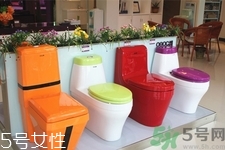 馬桶漏水的原因？馬桶漏水如何修理？