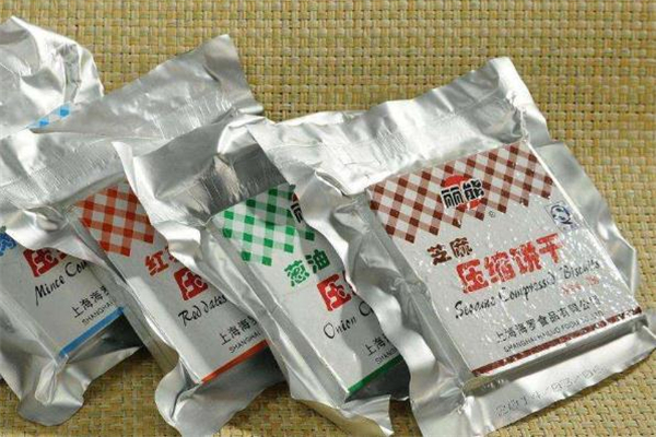 壓縮餅干會(huì)導(dǎo)致結(jié)石嗎 壓縮餅干吃多了會(huì)得結(jié)石嗎 壓縮餅干會(huì)導(dǎo)致結(jié)石嗎 壓縮餅干吃多了會(huì)得結(jié)石嗎