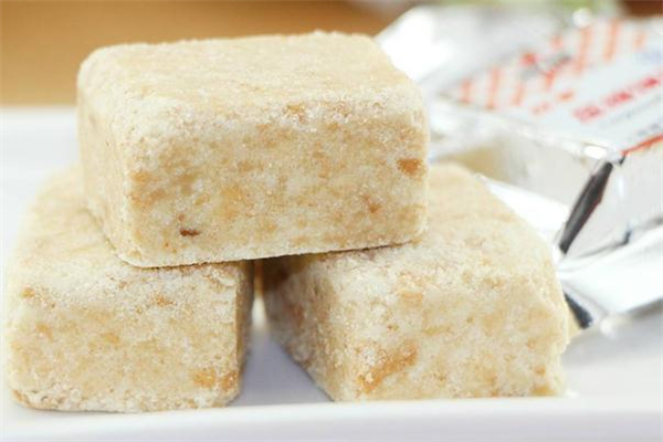 壓縮餅干會(huì)導(dǎo)致結(jié)石嗎 壓縮餅干吃多了會(huì)得結(jié)石嗎