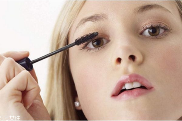 睫毛有哪些畫(huà)法 睫毛的正確畫(huà)法 睫毛有哪些畫(huà)法 睫毛的正確畫(huà)法