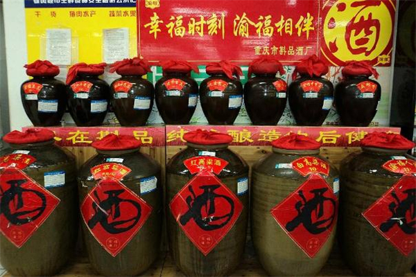 散裝白酒可以帶上火車嗎 散裝白酒屬于危險(xiǎn)品嗎 散裝白酒可以帶上火車嗎 散裝白酒屬于危險(xiǎn)品嗎