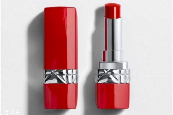 迪奧黑管紅管哪個(gè)好 紅管999和黑管999區(qū)別 迪奧黑管紅管哪個(gè)好 紅管999和黑管999區(qū)別