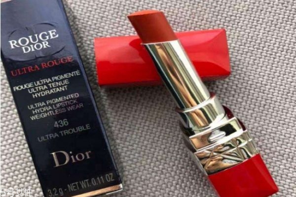 迪奧黑管紅管哪個(gè)好 紅管999和黑管999區(qū)別 迪奧黑管紅管哪個(gè)好 紅管999和黑管999區(qū)別