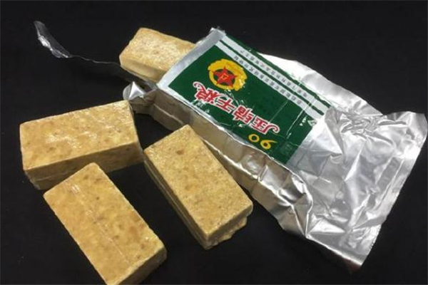 蘇打餅干可以減肥嗎 無(wú)糖蘇打餅干減肥可以吃嗎