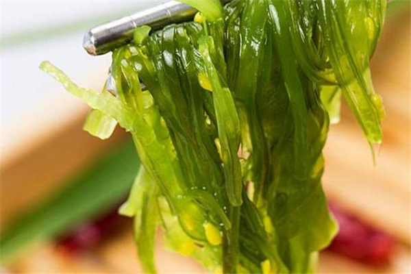 新鮮裙帶菜怎么保存 買回來的鹽漬裙帶菜怎么保存