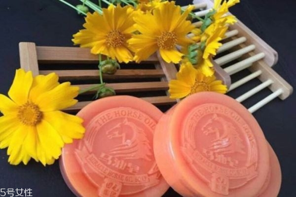 馬油皂可以洗頭嗎 馬油皂洗頭效果怎么樣 馬油皂可以洗頭嗎 馬油皂洗頭效果怎么樣