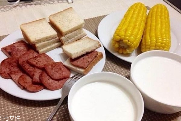 長期不吃早餐有什么危害 長期不吃早餐10大危害 長期不吃早餐有什么危害 長期不吃早餐10大危害