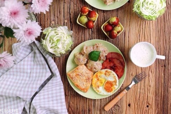 好吃的早餐做法大全 好吃又簡(jiǎn)單的早餐做法 好吃的早餐做法大全 好吃又簡(jiǎn)單的早餐做法