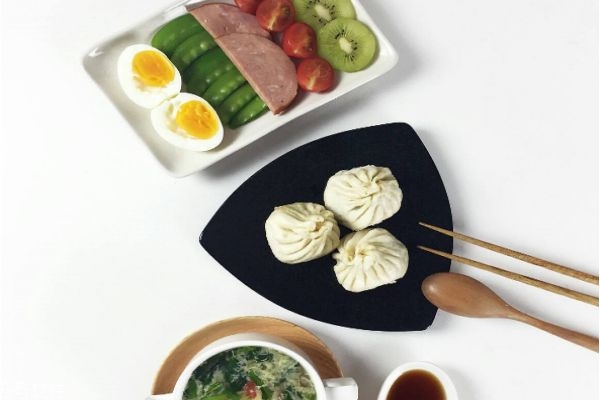 最簡(jiǎn)單的早餐做法 好吃營(yíng)養(yǎng)的早餐做法 最簡(jiǎn)單的早餐做法 好吃營(yíng)養(yǎng)的早餐做法