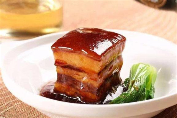 東坡肉用什么肉做最好 東坡肉用的是哪里的肉 東坡肉用什么肉做最好 東坡肉用的是哪里的肉