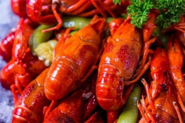 紋眉后可以吃小龍蝦嗎 紋眉后吃小龍蝦會怎樣 紋眉后可以吃小龍蝦嗎 紋眉后吃小龍蝦會怎樣