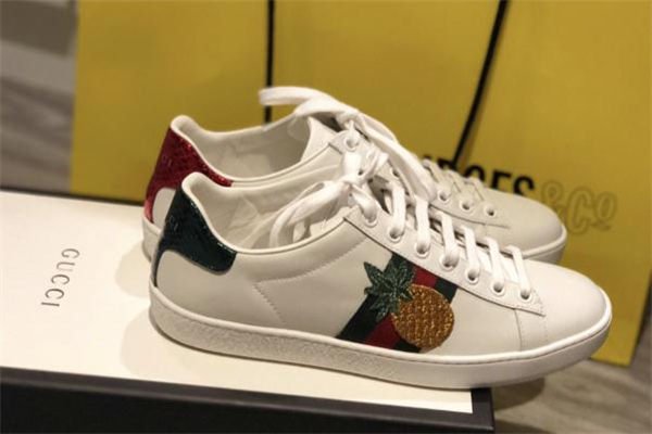 gucci菠蘿小白鞋多少錢 gucci菠蘿小白鞋售價 gucci菠蘿小白鞋多少錢 gucci菠蘿小白鞋售價
