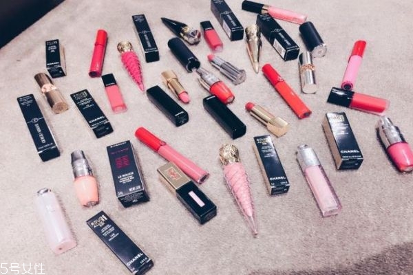 有哪些非常經(jīng)典或者一直非?；鸬目诩t 最火口紅排行榜