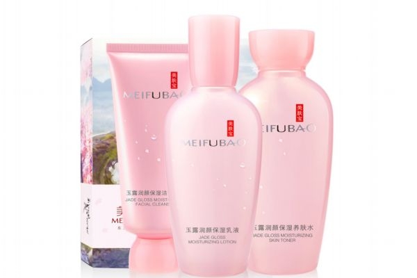 美膚寶補(bǔ)水保濕套裝多少錢 美膚寶補(bǔ)水保濕套裝價(jià)格 美膚寶補(bǔ)水保濕套裝多少錢 美膚寶補(bǔ)水保濕套裝價(jià)格