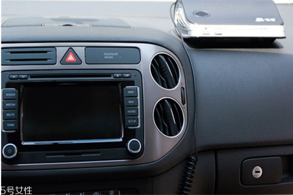 汽車(chē)空氣凈化器有哪些作用 汽車(chē)空氣凈化器類(lèi)型