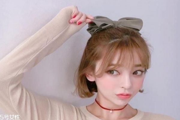 臉型比較大適合什么發(fā)型 發(fā)型和臉型的關系 臉型比較大適合什么發(fā)型 發(fā)型和臉型的關系