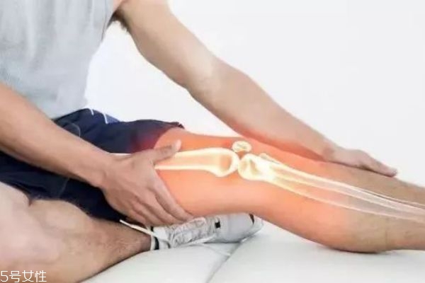 爬山對(duì)膝蓋有好處嗎 戶外出行注意事項(xiàng) 爬山對(duì)膝蓋有好處嗎 戶外出行注意事項(xiàng)