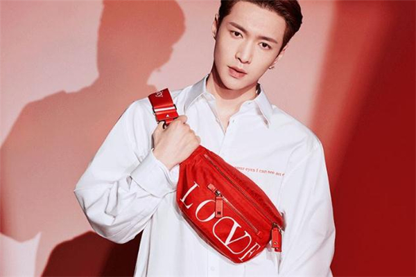 2019華倫天奴七夕限定包包多少錢(qián) valentino七夕限定 2019華倫天奴七夕限定包包多少錢(qián) valentino七夕限定