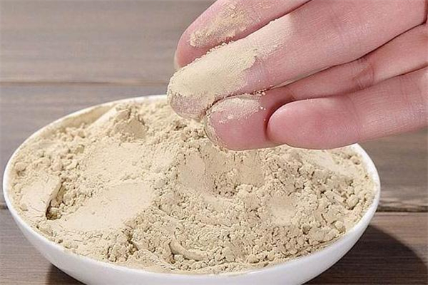 感冒能吃三七粉嗎 感冒喝三七粉有用嗎 感冒能吃三七粉嗎 感冒喝三七粉有用嗎