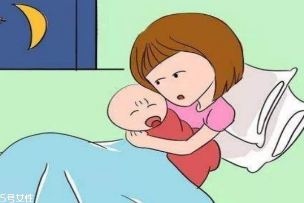 產后媽媽們如何調整心態(tài) 新手媽媽換紙尿褲的教程 產后媽媽們如何調整心態(tài) 新手媽媽換紙尿褲的教程