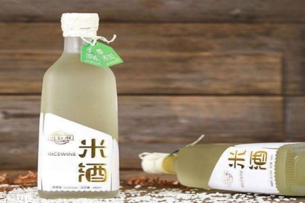 米酒含有酒精嗎 米酒的做法是什么 米酒含有酒精嗎 米酒的做法是什么