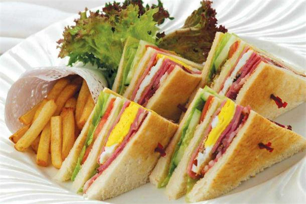 三明治為什么要切邊 三明治怎么切不會(huì)散 三明治為什么要切邊 三明治怎么切不會(huì)散