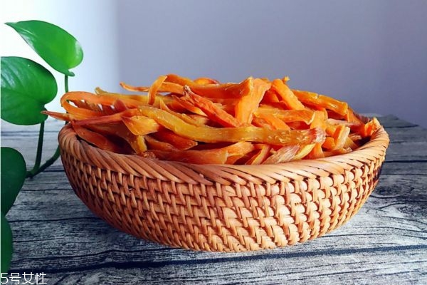 地瓜干要曬多少天 曬地瓜干怎么曬竅門 地瓜干要曬多少天 曬地瓜干怎么曬竅門