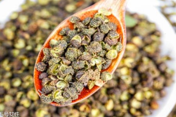 花椒加白糖能治胃病嗎 花椒加白糖治胃病方法 花椒加白糖能治胃病嗎 花椒加白糖治胃病方法