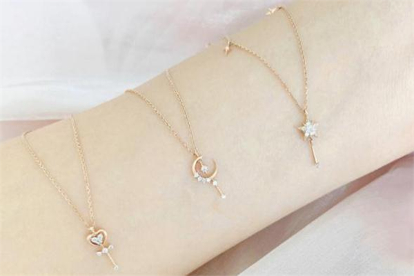 周大福仙女棒項(xiàng)鏈多少錢(qián) 周大福仙女棒項(xiàng)鏈在哪買(mǎi) 周大福仙女棒項(xiàng)鏈多少錢(qián) 周大福仙女棒項(xiàng)鏈在哪買(mǎi)