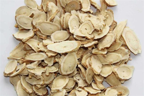 西洋參和雪菊能一起泡嗎 西洋參和雪菊泡水喝的功效 西洋參和雪菊能一起泡嗎 西洋參和雪菊泡水喝的功效