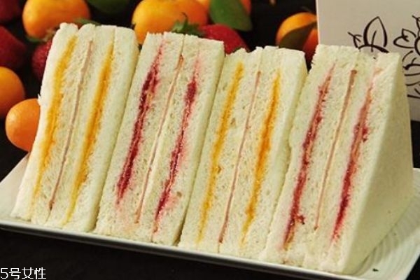 三明治的產(chǎn)地是哪里 三明治的做法有什么 三明治的產(chǎn)地是哪里 三明治的做法有什么