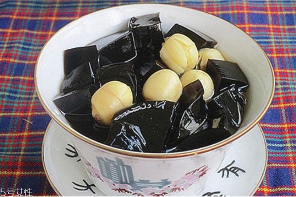 龜苓膏糖尿病人能吃嗎 糖尿病人如何吃龜苓膏 龜苓膏糖尿病人能吃嗎 糖尿病人如何吃龜苓膏