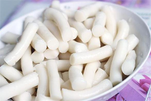 年糕和蝦能一起吃嗎 年糕和蝦怎么做好吃 年糕和蝦能一起吃嗎 年糕和蝦怎么做好吃